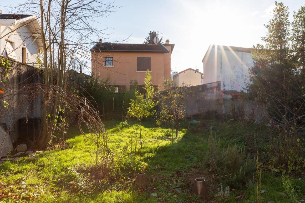 Dify Stoppa - Lyon Parilly Appartement *
